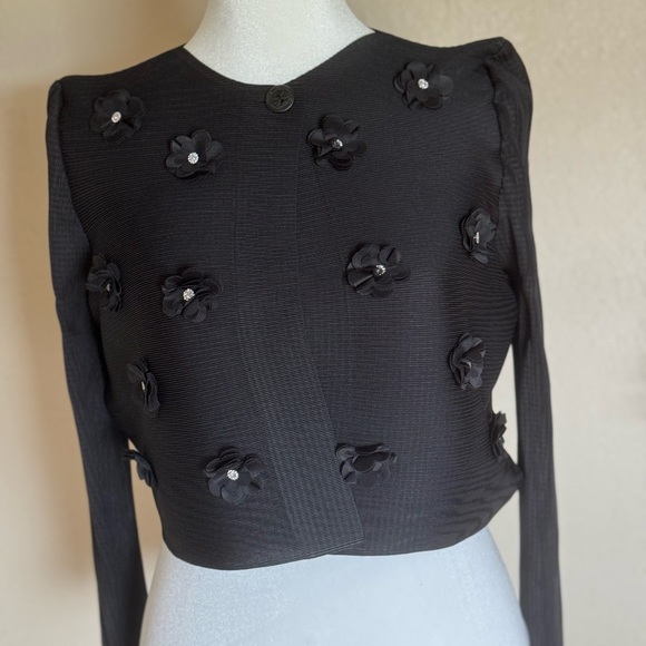 Tops - Elegant Black Floral Embellished Women's Top